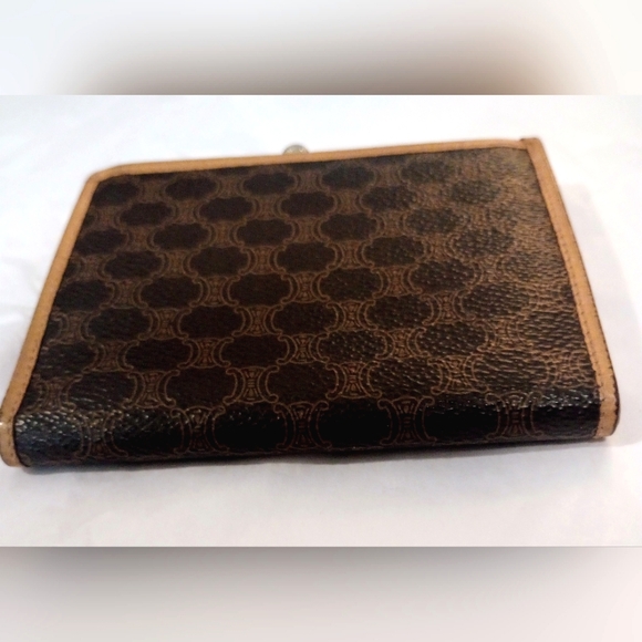 Celine Macadam Kisslock Compact Vintage Wallet GUC - Picture 5 of 16